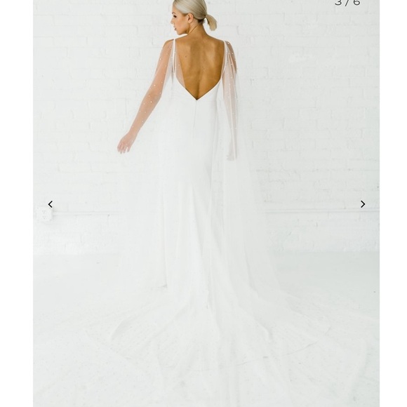 Alyssa Kristin pearl wings - Picture 3 of 14